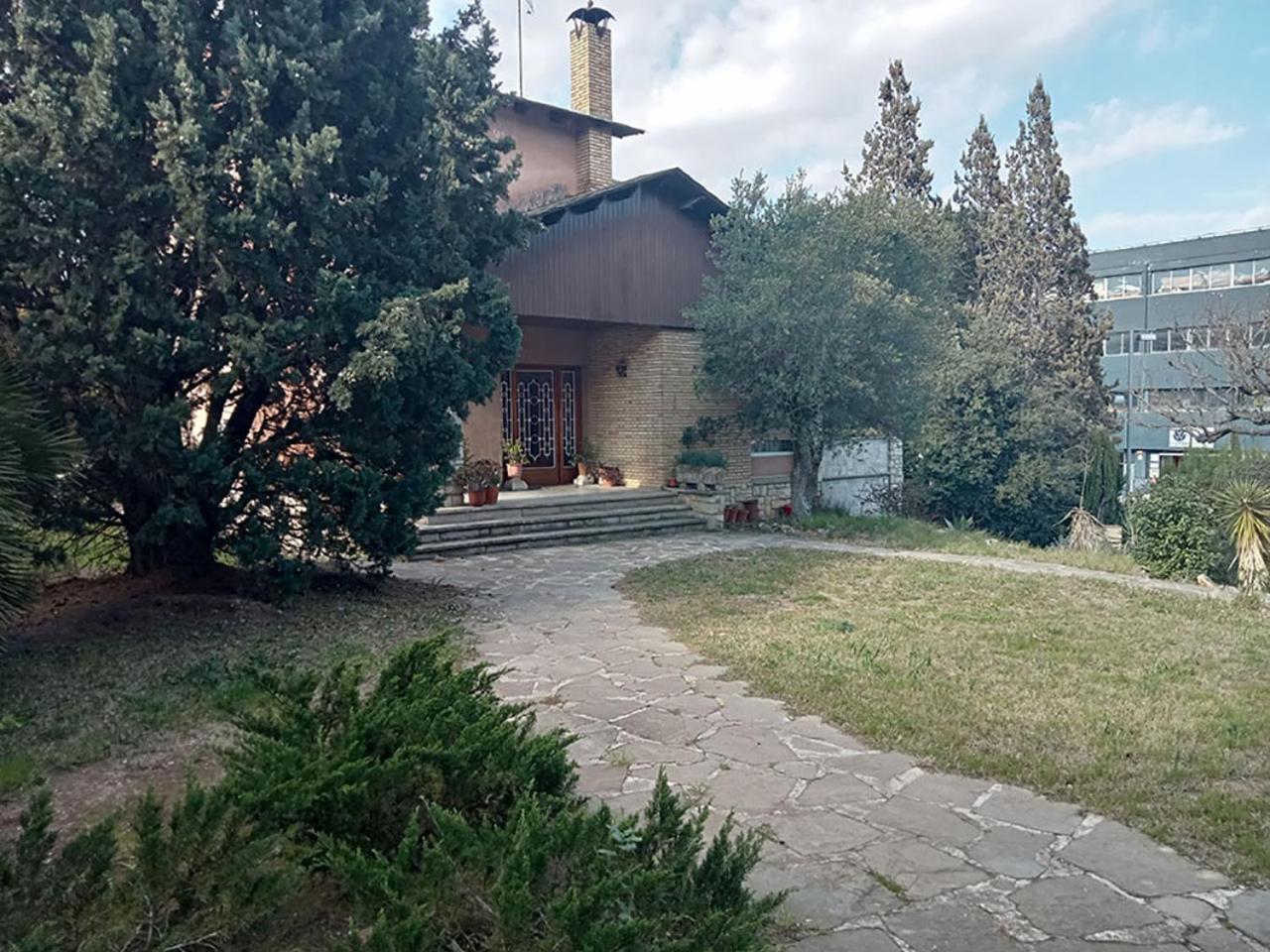 Habitacio V Cal Kim Apartment Martorell Bagian luar foto